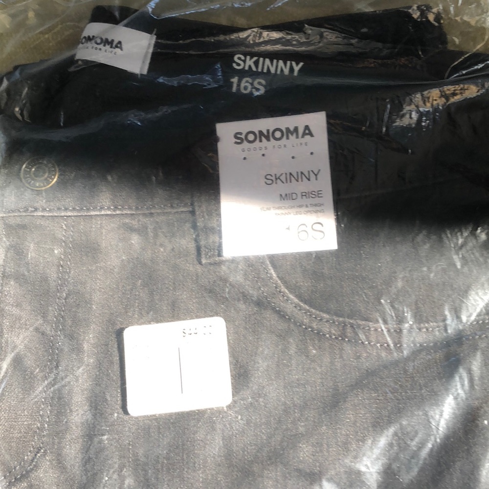 Skinny jeans black mid rise